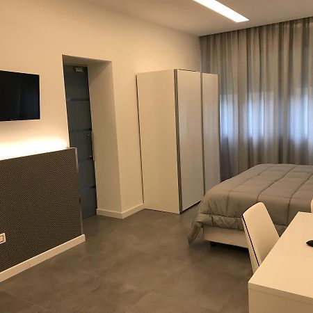 Calamo -Hotel -Residence- B&B Вибо Валентия Екстериор снимка