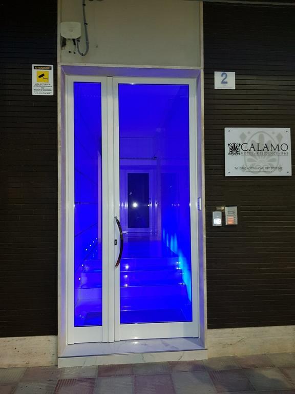 Calamo -Hotel -Residence- B&B Вибо Валентия Екстериор снимка
